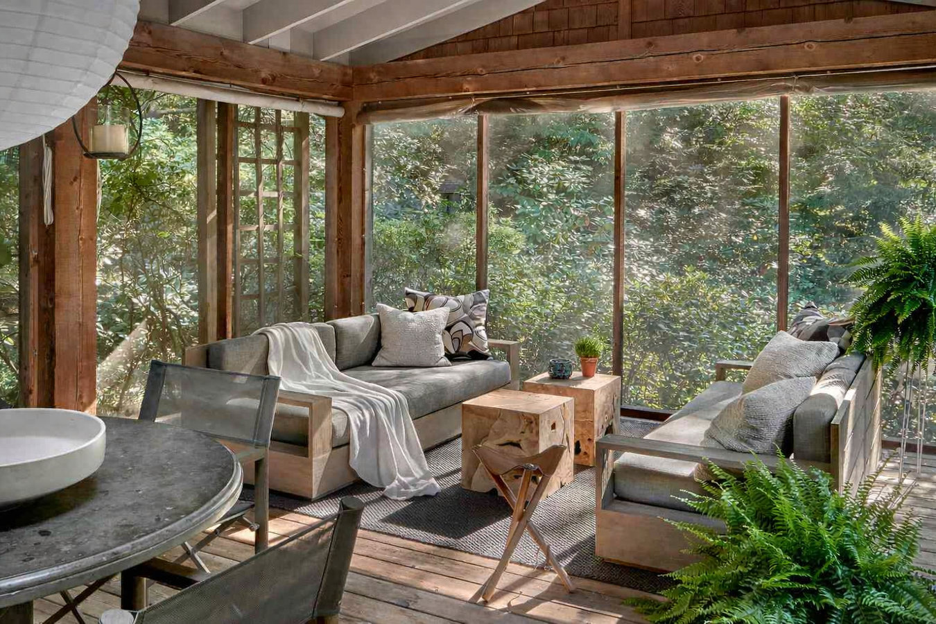 Enclosed Patio Rooms in San Mateo, CA